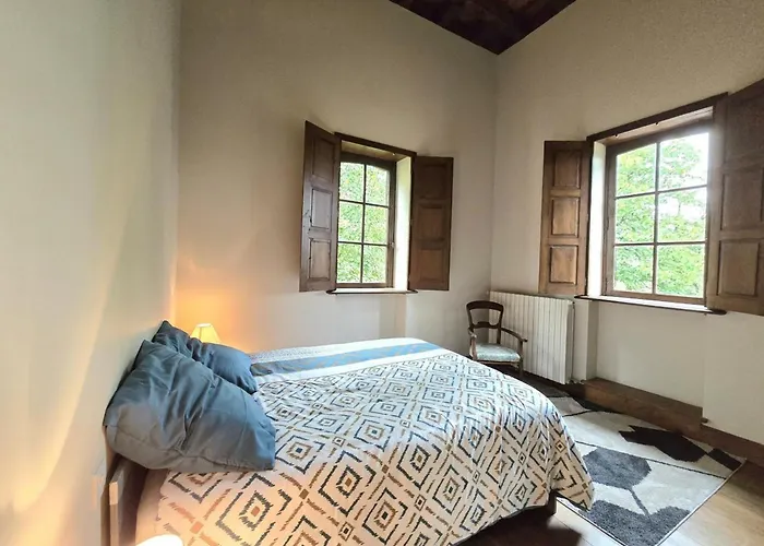 Semesterbostad Maison Familiale Renovee Avec Grand Jardin Et Animaux Acceptes - Fr-1-616-520