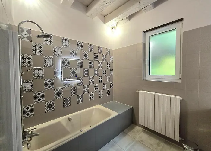 Maison Familiale Renovee Avec Grand Jardin Et Animaux Acceptes - Fr-1-616-520 * Saint-Crépin-et-Carlucet